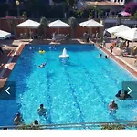 Casa 료렛 드 마르